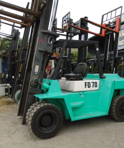 Xe nâng cũ cho thuê